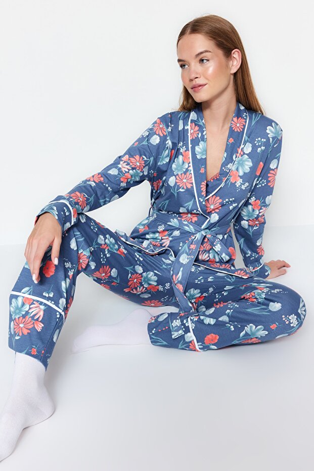 Mavi %100 Pamuklu Çiçek Desenli Kruvaze Gömlek-Pantolon Örme Pijama Takımı THMAW21PT0584 - 2