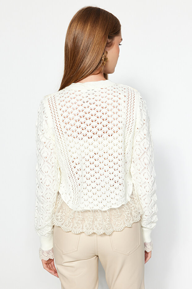 Ekru Crop Dantel Garnili Ajurlu/Delikli Triko Hırka TWOAW24KZ01059 - 6