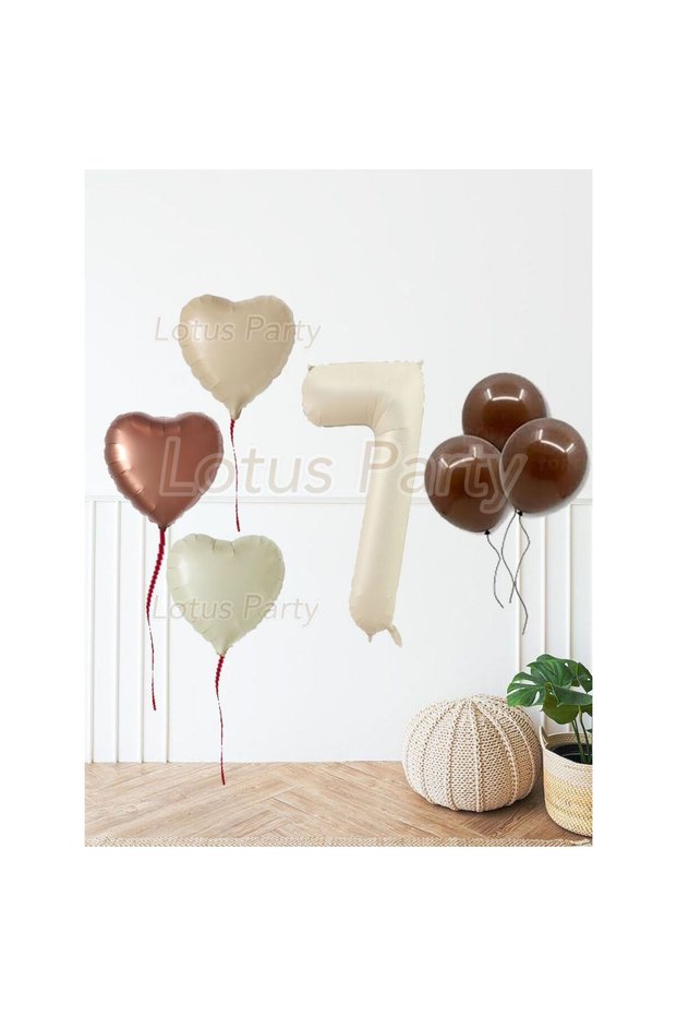 7 Years Old Bohemian Mini Birthday Set Nude Cream Color Brown Heart - Cream Color Foil Number Balloon