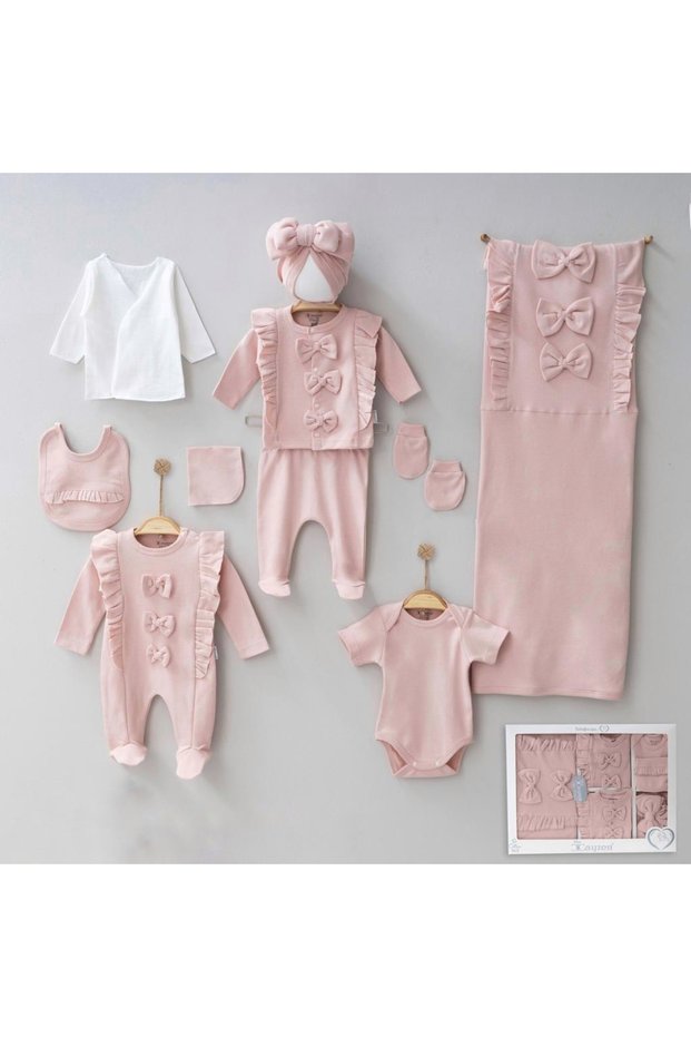 Natural Bow 10 Piece Newborn Hospital Discharge Set Boxed
