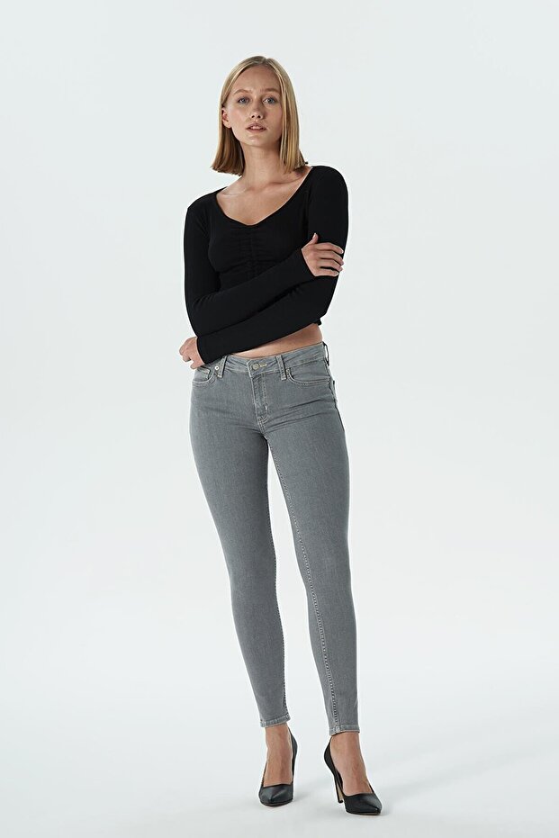 Queen Light Gray Lycra Skinny Jean Trousers