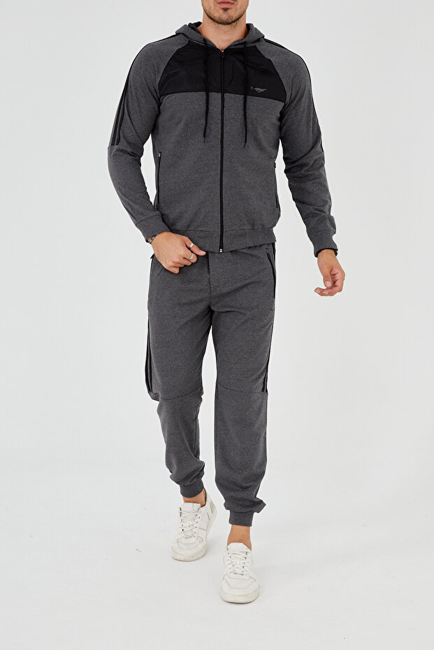 Мъжки анцуг с цип - 1