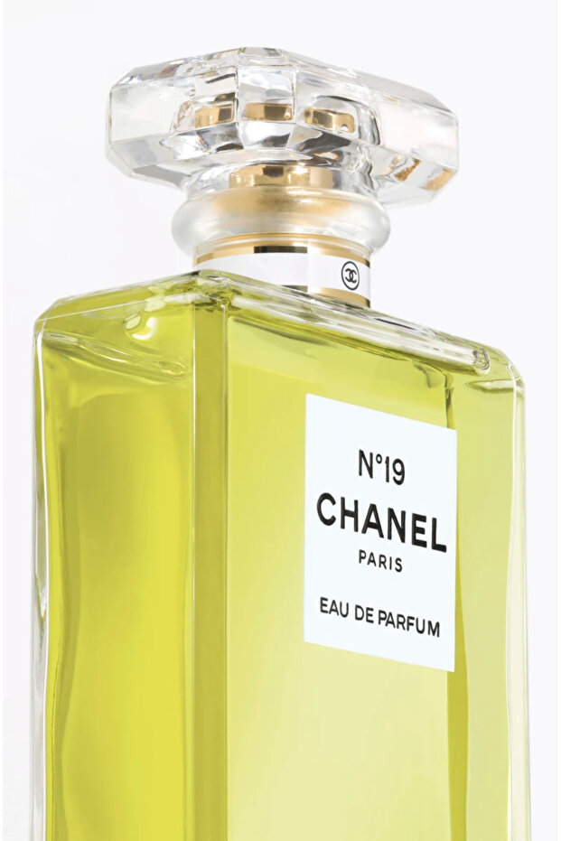 N°19 Eau de Parfum Spray 100 Ml - 2