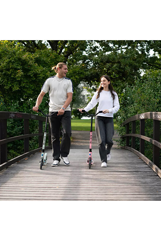 SA0213 Speed+ Deluxe Scooter - 7