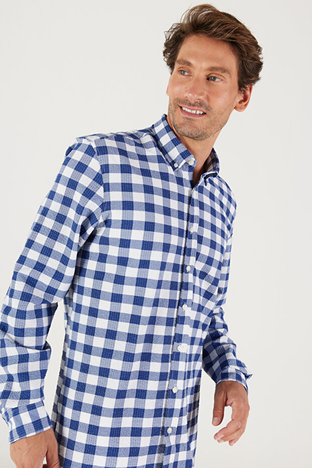 Erkek Beyaz-Lacivert Slim Fit Dar Kesim Düğmeli Yaka Kareli Gömlek - 2