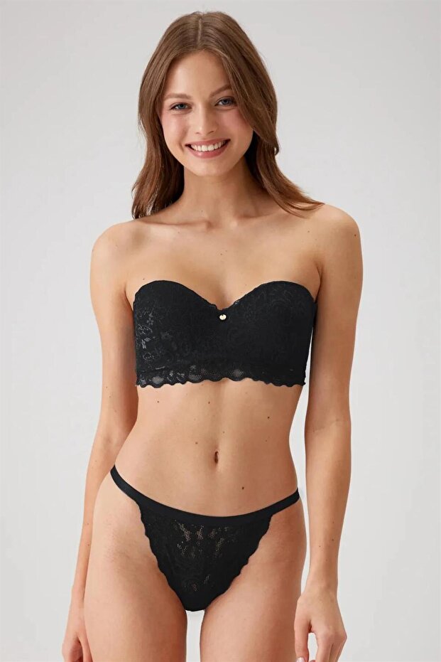 Pi̇erre Cardi̇n Women's Unsupported Straplez Bra Set