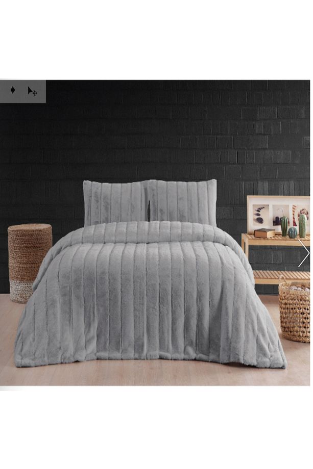 Luxe Çift Kişilik Yatak Örtüsü Seti - Gri Çizgi Model - 1
