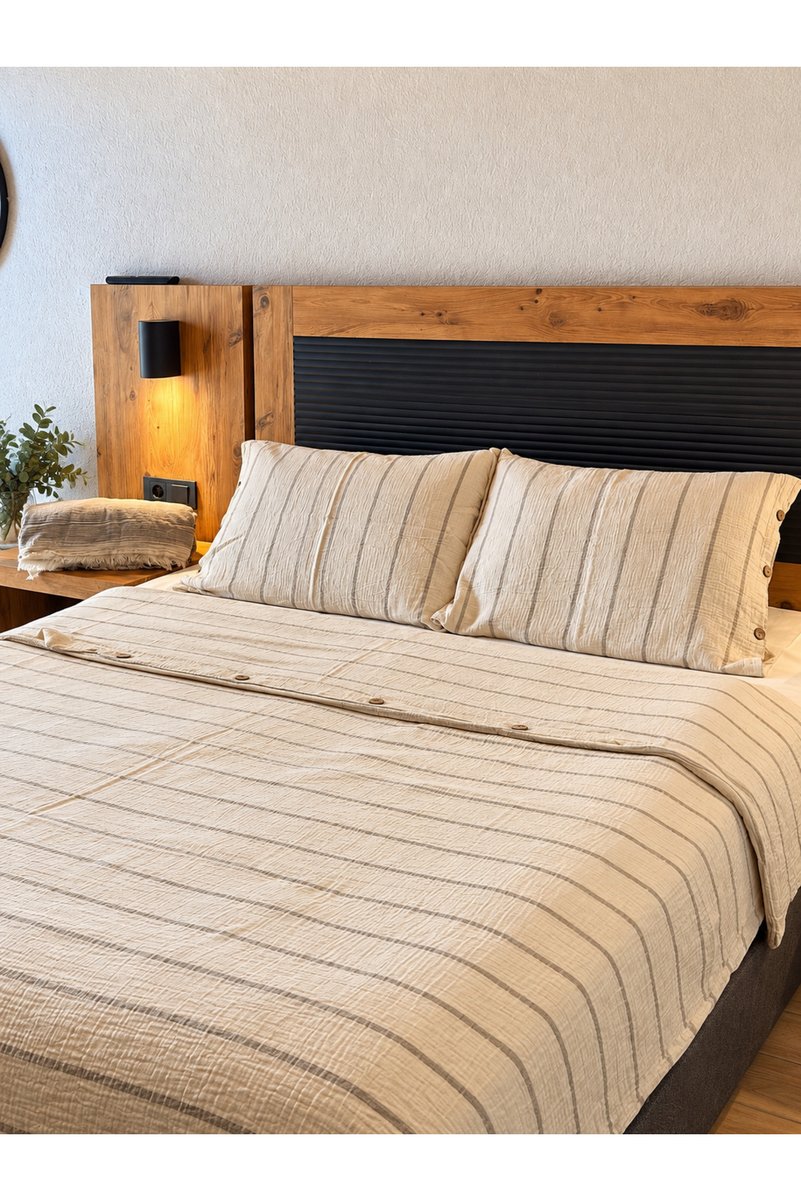Home %100 Pamuk Çizgili Müslin Nevresim Takımı Çift Kişilik 220x240 cm Nevresim 240x260 cm Çarşaf 2 Adet 50x70 cm Yastık Kılıfı