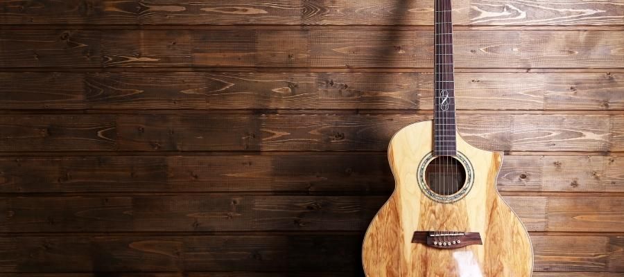 Melodik Yolculuk: Gitar Öğrenmenin Kolay Yolları