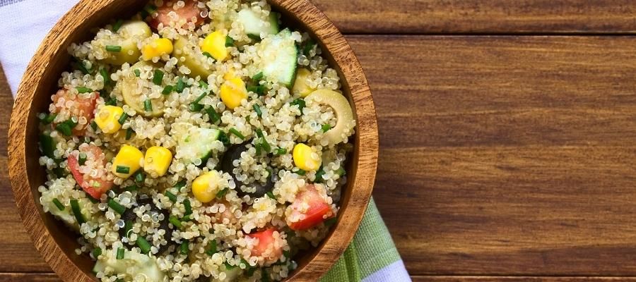 Kinoa Salatası için En İyi Malzeme Seçimleri