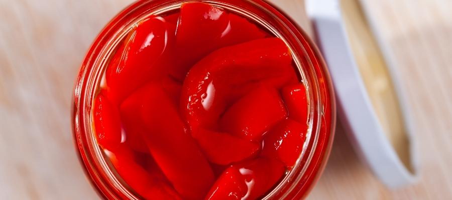 Tatlı Ateş: Kırmızı Biber Konservesi Tarifi