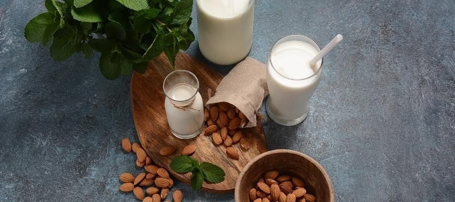Badem Sütü Nasıl Kullanılır?
