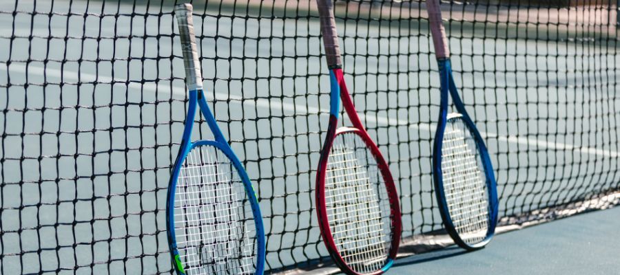 En İyi Tenis Raketi Nasıl Seçilir?