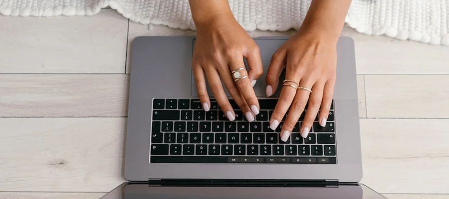 Klavyede Hızlı Yazmak için Kullanılan Teknikler Nelerdir?