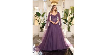 Dikkat Çeken Prenses Model Nişan Elbise Çeşitleri