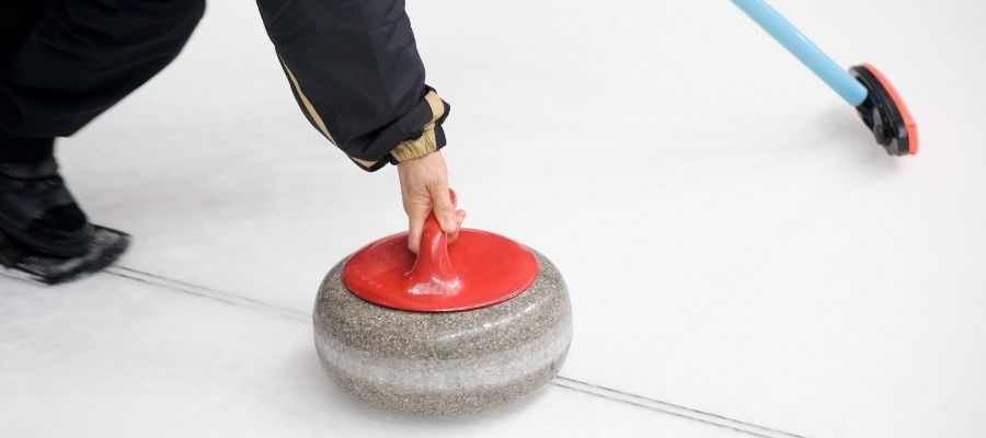 Curling Oyununun Ekipmanları Nelerdir?