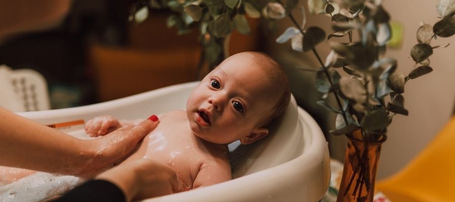 Bebek Şampuanı Seçerken Nelere Dikkat Edilmelidir?