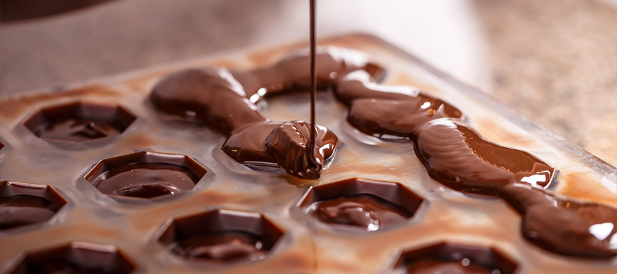  Evde Doğal Çikolata Yapımı Tarifleri Nelerdir? 