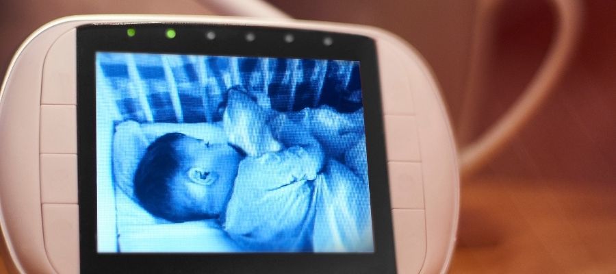 Bebek Odası Kamerası Nasıl İzlenir?