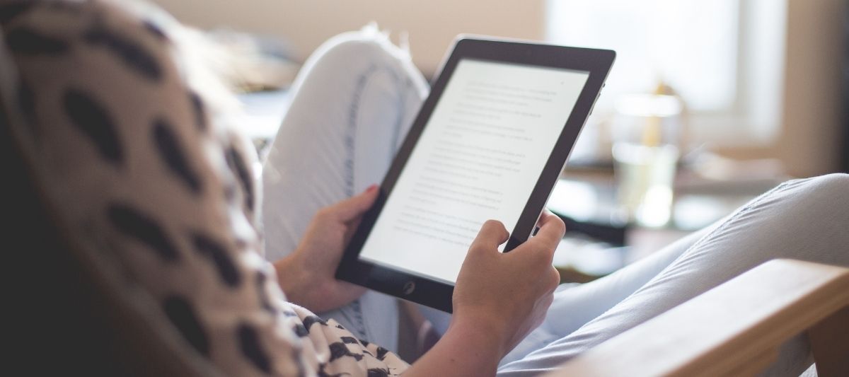 Kitap Keyfini Bir Üst Seviyeye Taşıyın: E-Kitap Okuyucularla Tanışın