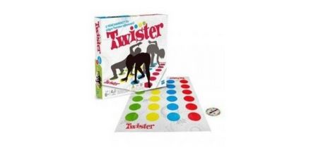Twister Oyunu İle Eğlenceli Akşamlar