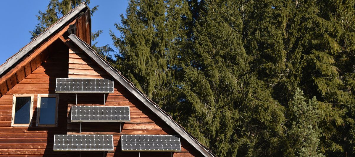 Elektrik Enerjisi Üreten Güneş Panelini Kullanmanın Avantajları Nelerdir?