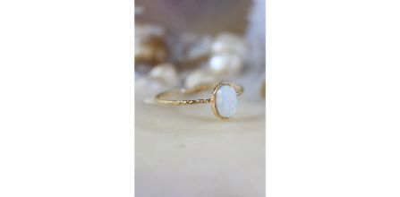 Dalmarkt Beyaz Opal Yüzüğün Özellikleri Nelerdir?