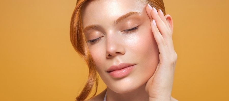 Azelaik Asit İçeren Ürünler