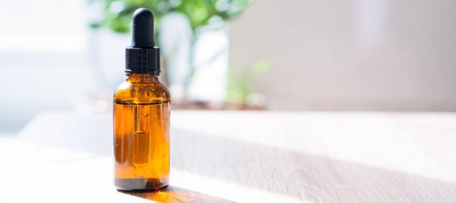 Cilt Bakımının Etkili Bileşeni: Azelaik Asit Nedir?