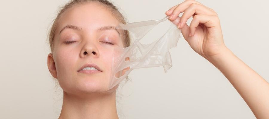 Cilt Yenilemesinde Güçlü Teknoloji: Kimyasal Peeling Nedir?