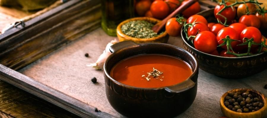 Közde Domates Çorbası için İhtiyacınız Olan Malzemeler