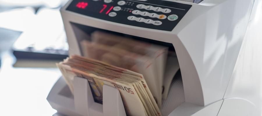 Hassas ve Hızlı: Para Sayma Makinesinin Çalışma Prensibi