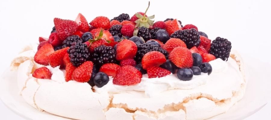 Tatlı Bir Sanat Eseri: Pavlova Tarifi ve Yapım Aşamaları