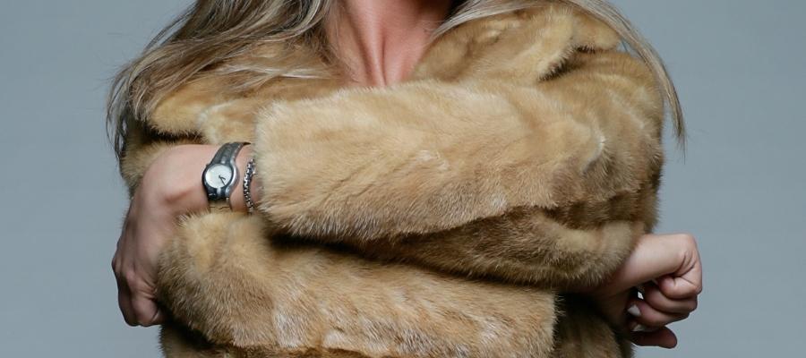 Kürk Kombinlerinde Aksesuar ve Ayakkabı Tüyoları