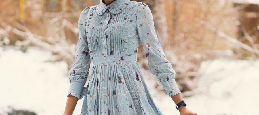Soğuk Havalarda Yazlık Elbise Kullanımı: Aksesuar Seçimleri