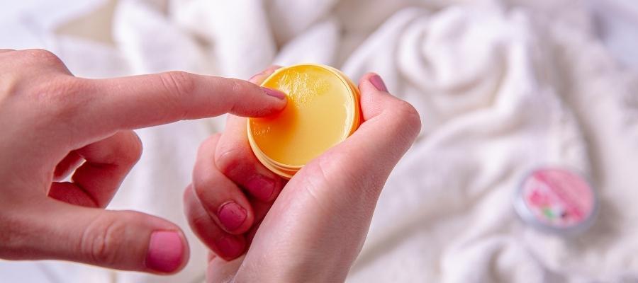 Evde Lip Balm Yapımının Adımları