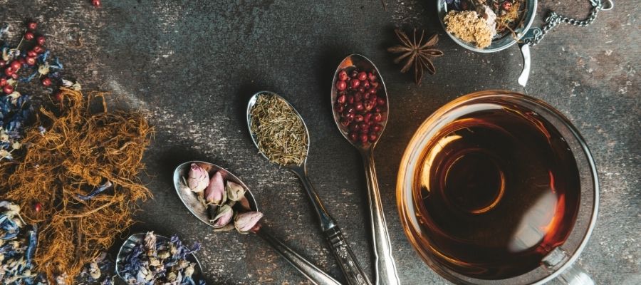 Diş Eti Rahatsızlıklarına İyi Gelen Bitkiler Nelerdir?