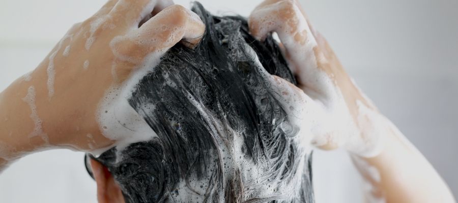 Siyah Saç Bakımı için Şampuan Seçimi