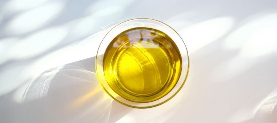 Skualen Yağı Nedir? Ne İşe Yarar?