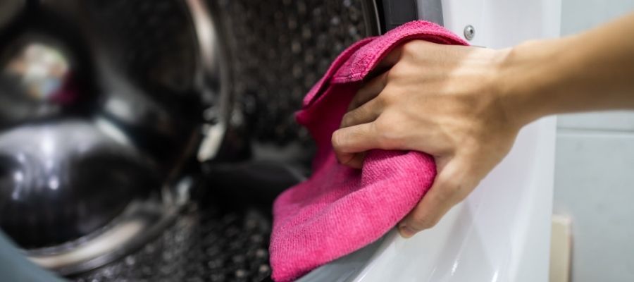 Çamaşır Makinesinde Kötü Kokulara Karşı Doğal Çözümler