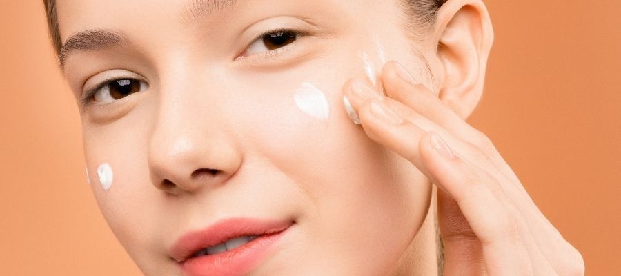 Güneş Kremi SPF Kaç Olmalı?