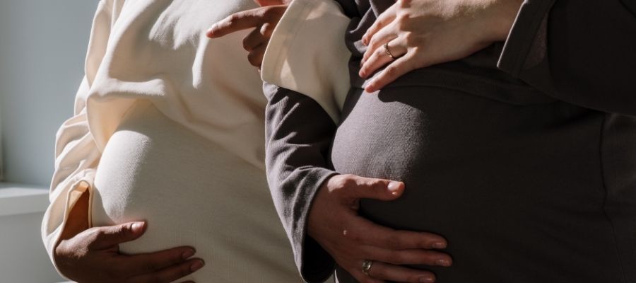 Kullanışlılığıyla Öne Çıkan Hamile Abiyeleri Çeşitleri Nelerdir?