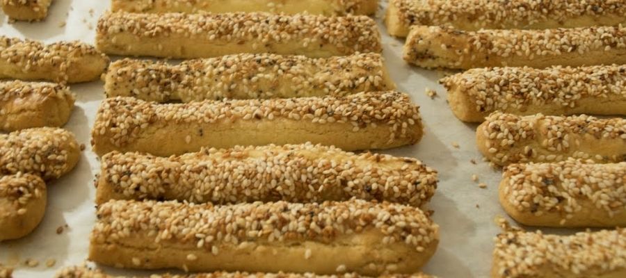 Evde Yağlı Gevrek Nasıl Yapılır?