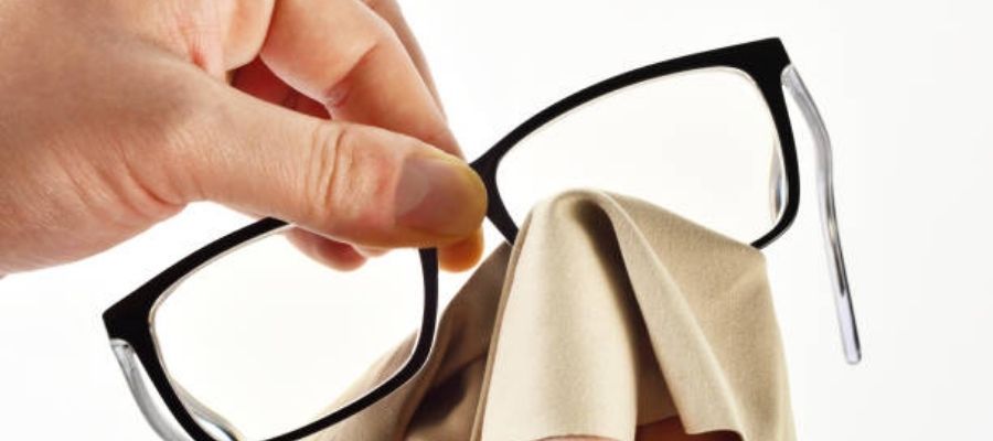 3D Gözlüklerin Bakımı ve Temizliği İçin Uygulanması Gereken Adımlar