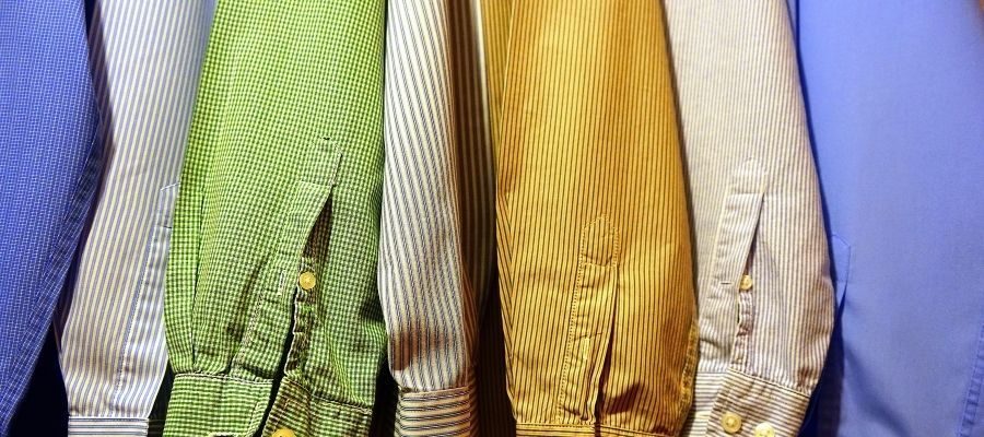 Renk Veren Kıyafetlerin Kumaşlarına Göre Temizleme Yöntemleri