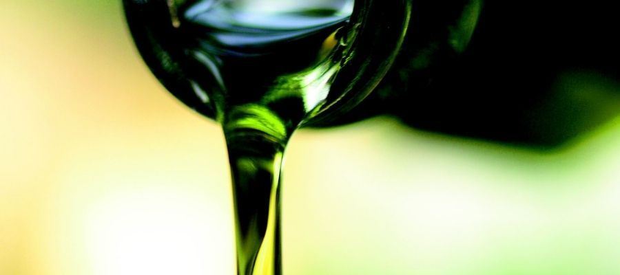 Faydaları Saymakla Bitmeyen Biberiye Yağı Nedir, Nasıl Yapılır?