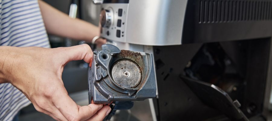 Leziz Kahveler Yapmanızı Sağlayan Filtre Kahve Makinesi Nasıl Temizlenir?