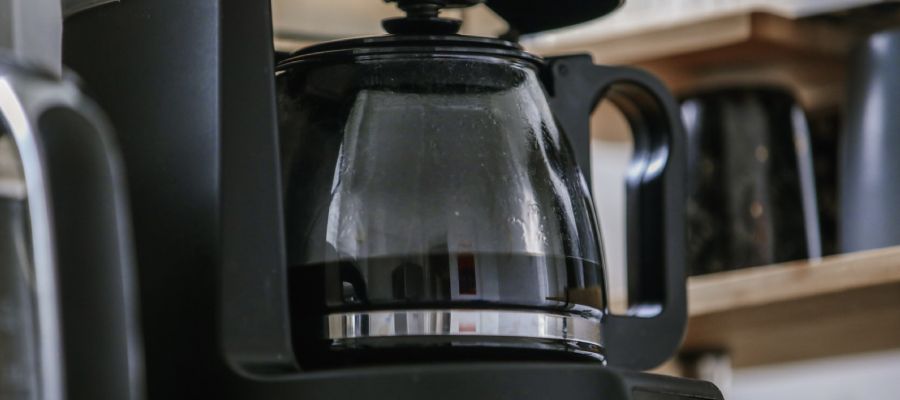 Yoğun Aromalı Kahveleri Profesyonel Şekilde Sunan Kapsül Kahve Makinesinin Temizliği Nasıl Yapılır?