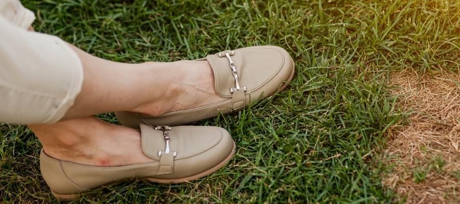 Farklı Kombinlerde Loafer Ayakkabılar Nasıl Kombinlenir?