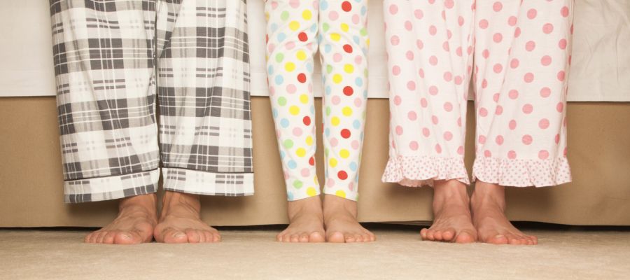Yılbaşı Aile Pijama Kombini Nasıl Yapılır?